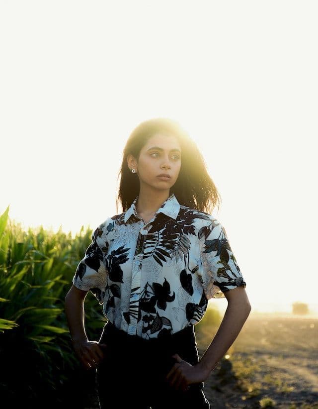 Picture of the Black and White Print Shirt